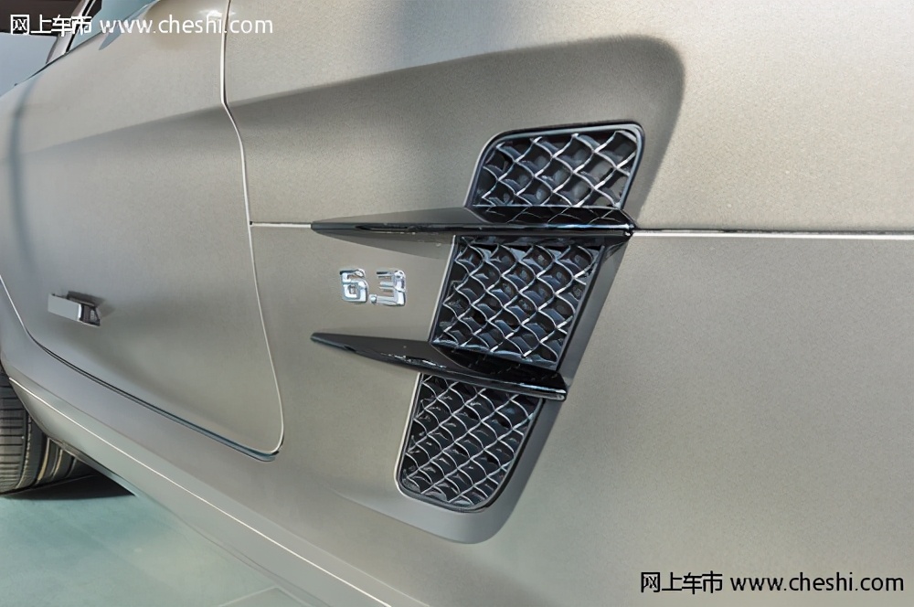 巅峰极速奔驰slsamg性能图,奔驰slsamg