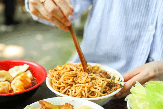 火锅串串香正确吃法,火锅串串店要注意什么