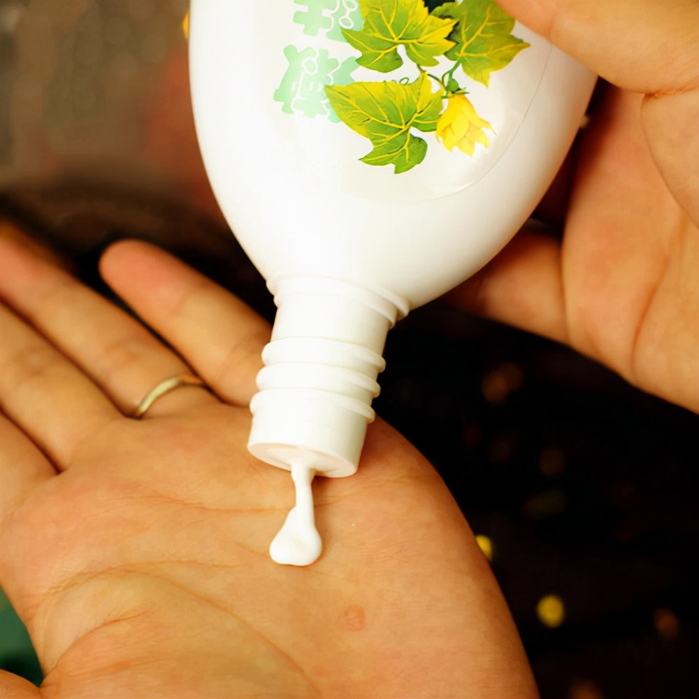 国货洗面奶洗得干净的几款,目前国货老牌子最好用的洗面奶