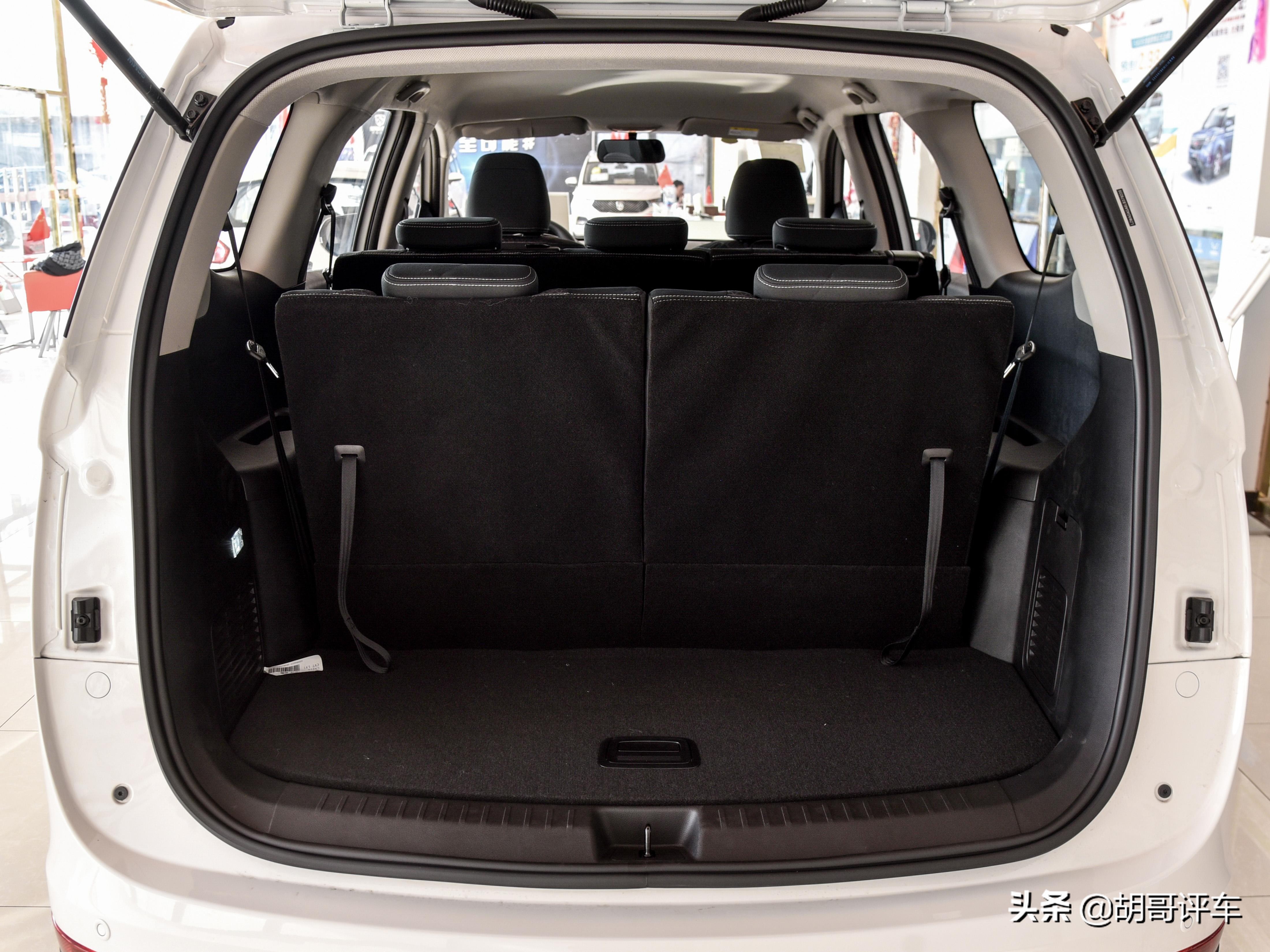 最适合穷人的三款mpv宝骏730,性价比高的mpv七座车推荐