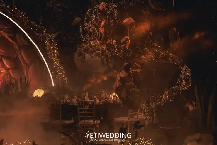 神秘的蓝色系星空主题婚礼,一场神秘浪漫的星空婚礼主题