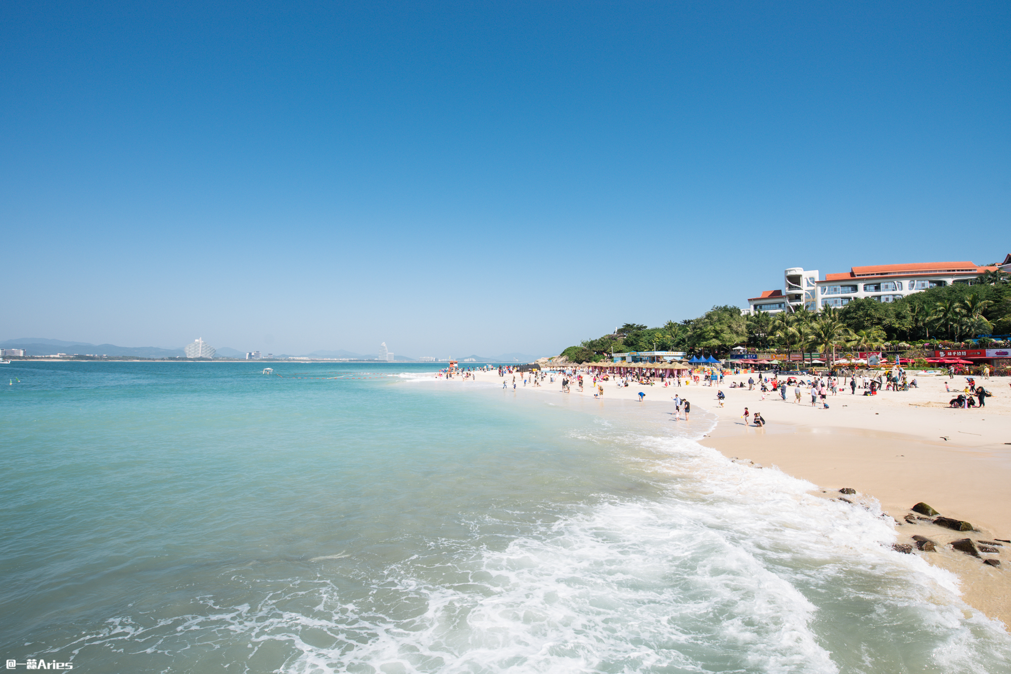 三亚旅游业恢复正常了吗,三亚旅游业恢复到旺季的火爆视频