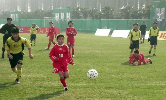 孙兴慜谈武磊进球巴萨,武磊和孙兴慜哪个厉害