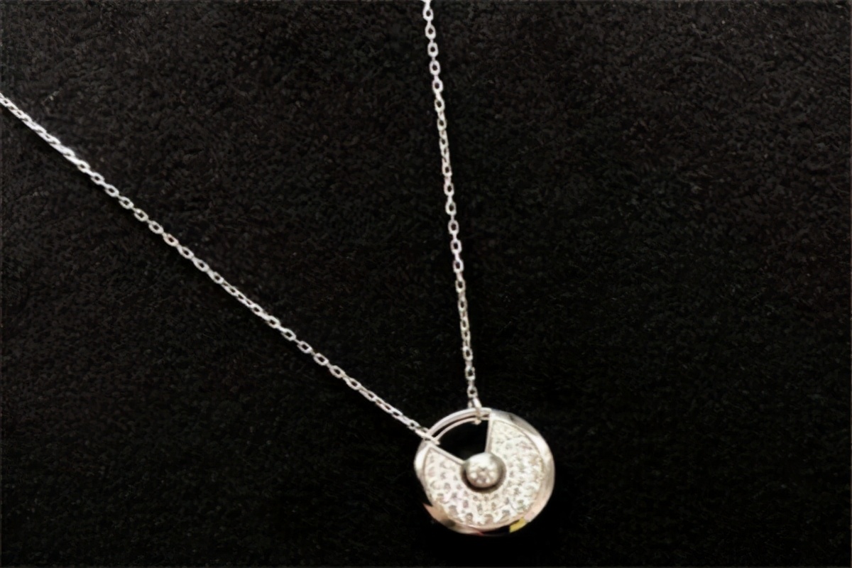 今年最流行的颈肩项链,选项链治愈