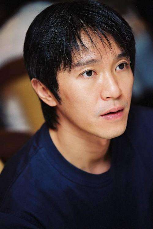 周星驰你是谁片段,周星驰是个什么样的人