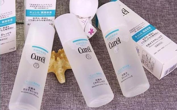 化妆水秋冬推荐学生平价,滋润高保湿化妆水推荐