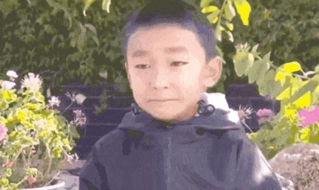 疫情面前，如果你熬不下去了，请看看他们…...