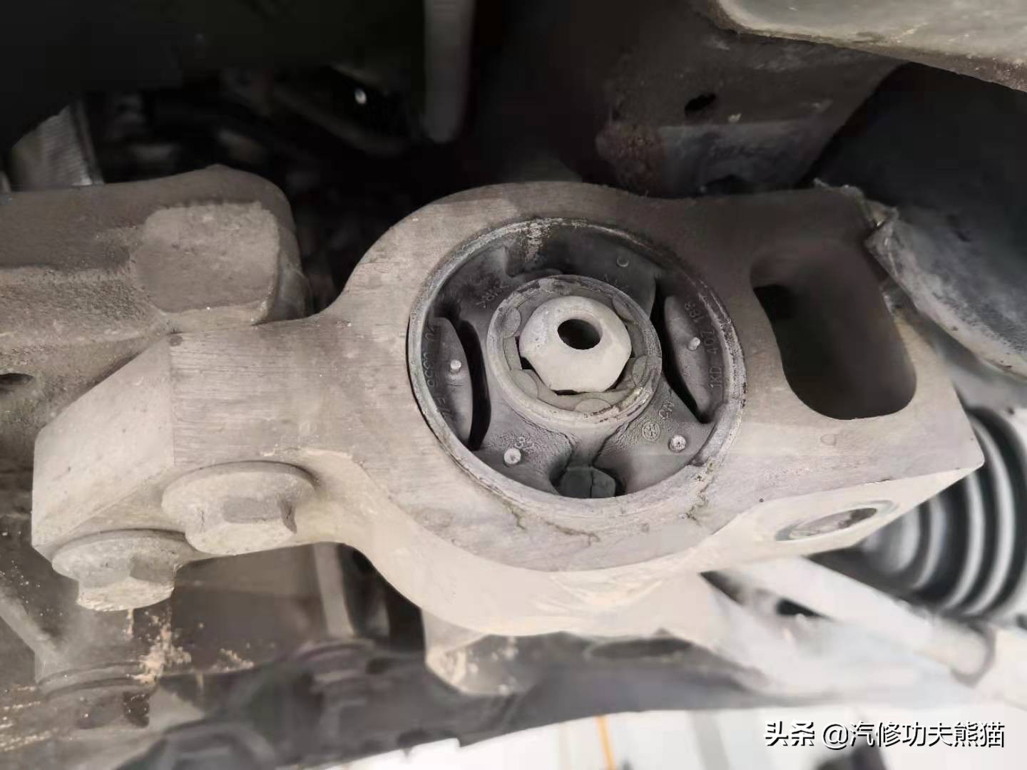 进口迈腾旅行版哪一款不烧机油,14年大众迈腾旅行版进口驾驶感受