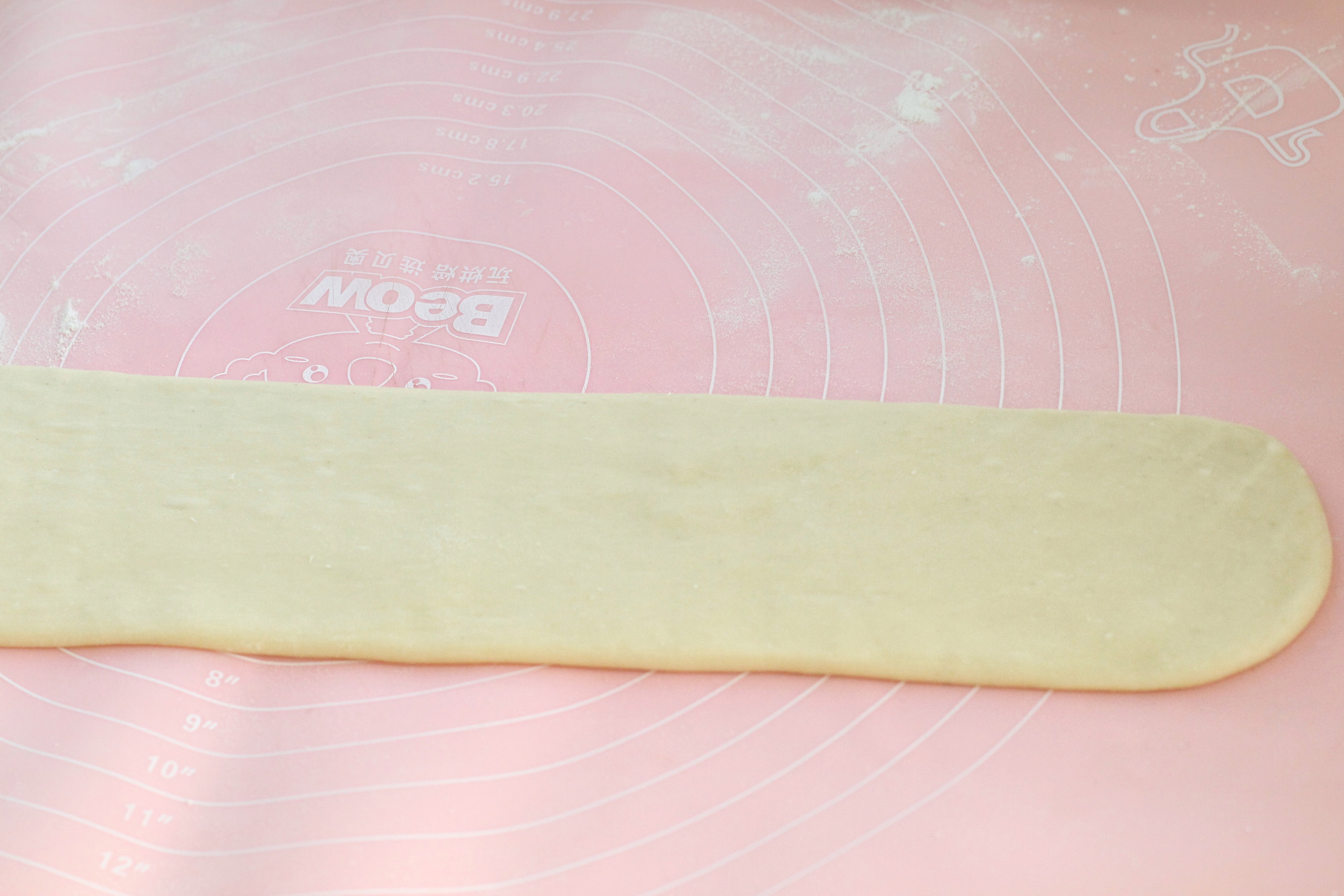 蓬松酥脆大油条的做法,小苏打奶香小油条香酥蓬松的做法