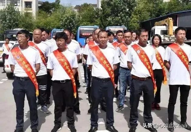 为什么驾校教练工资那么少,驾校教练平均工资