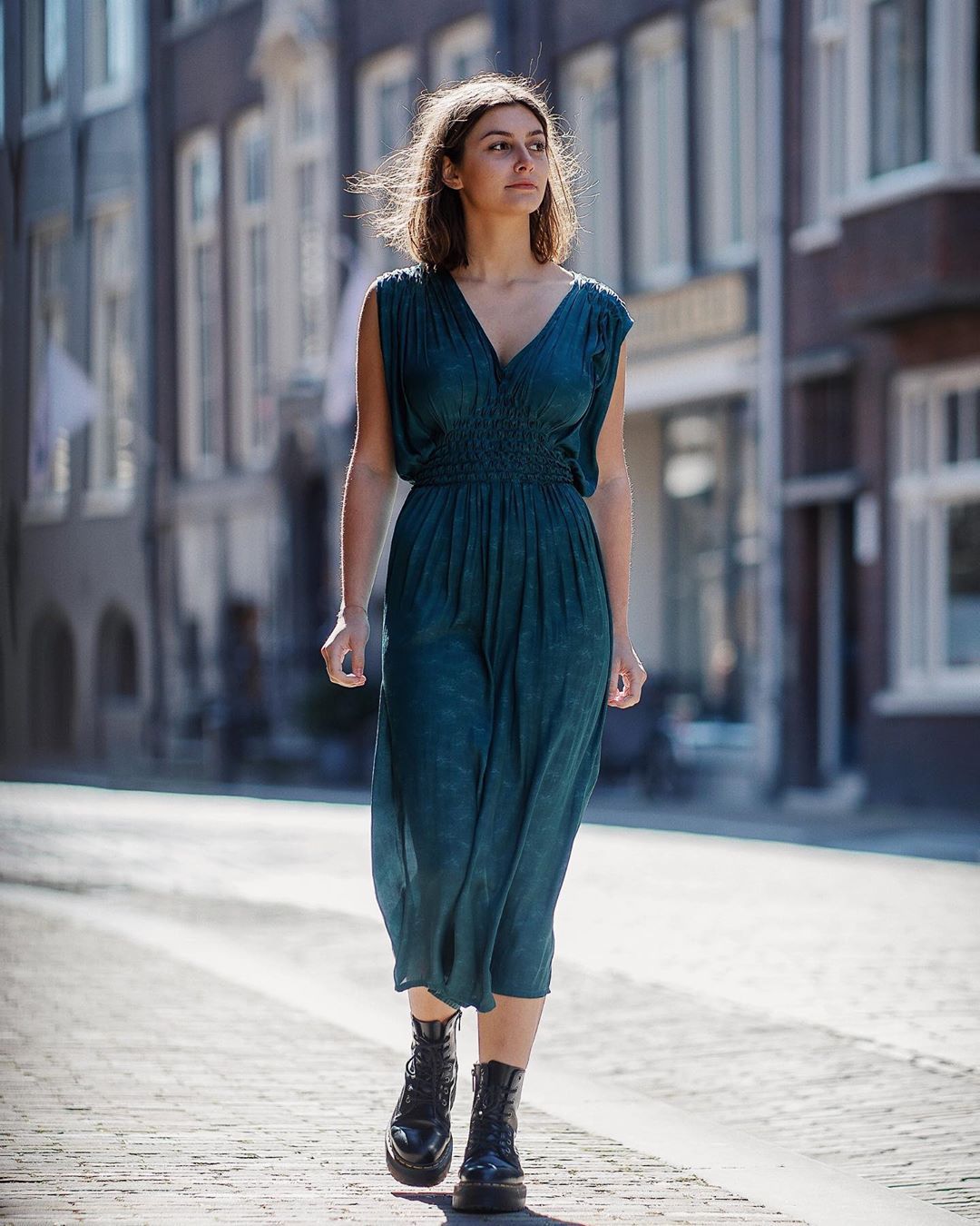 让明星皇室都恨不得allin的平价服饰，高级感的营造并不是贵