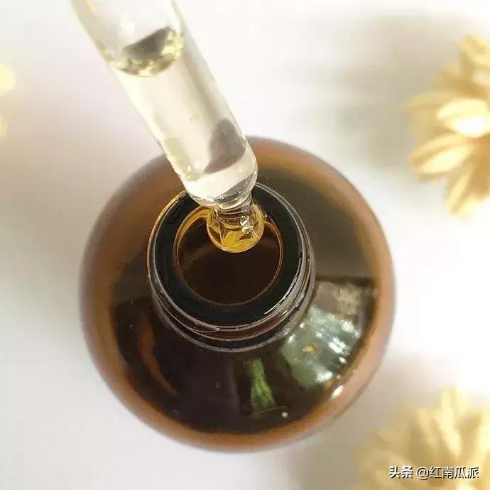 回购率爆表的精华种草,平价精华推荐10款