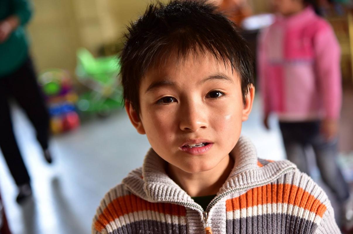 小学就去寄宿学校好不好,小学生寄宿好还是不寄宿好