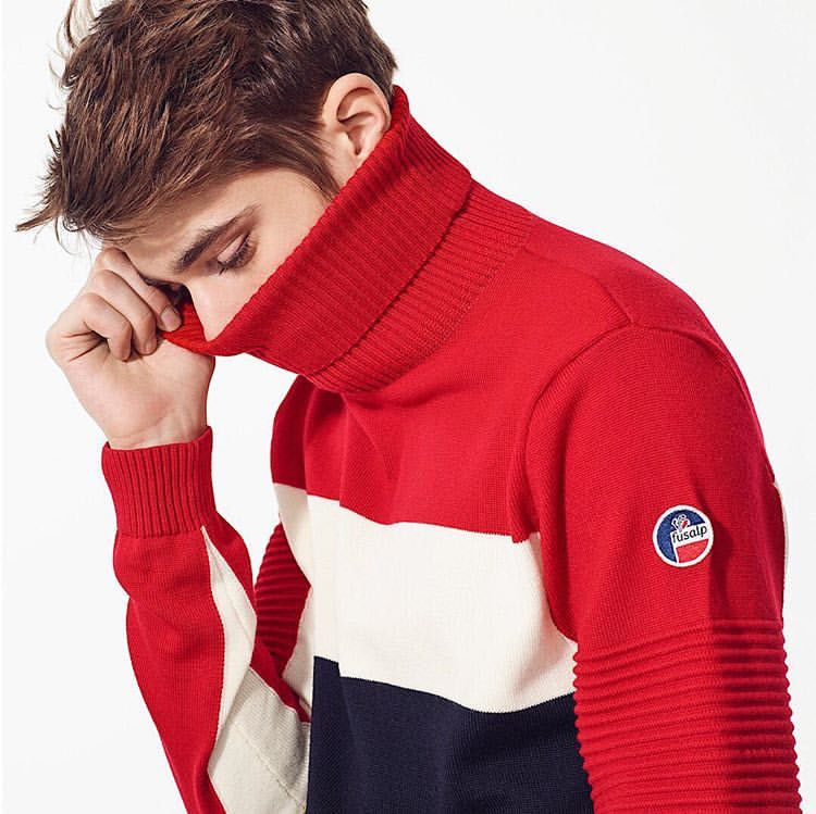 都穿什么牌子滑雪服,哪个牌子的滑雪服最好看