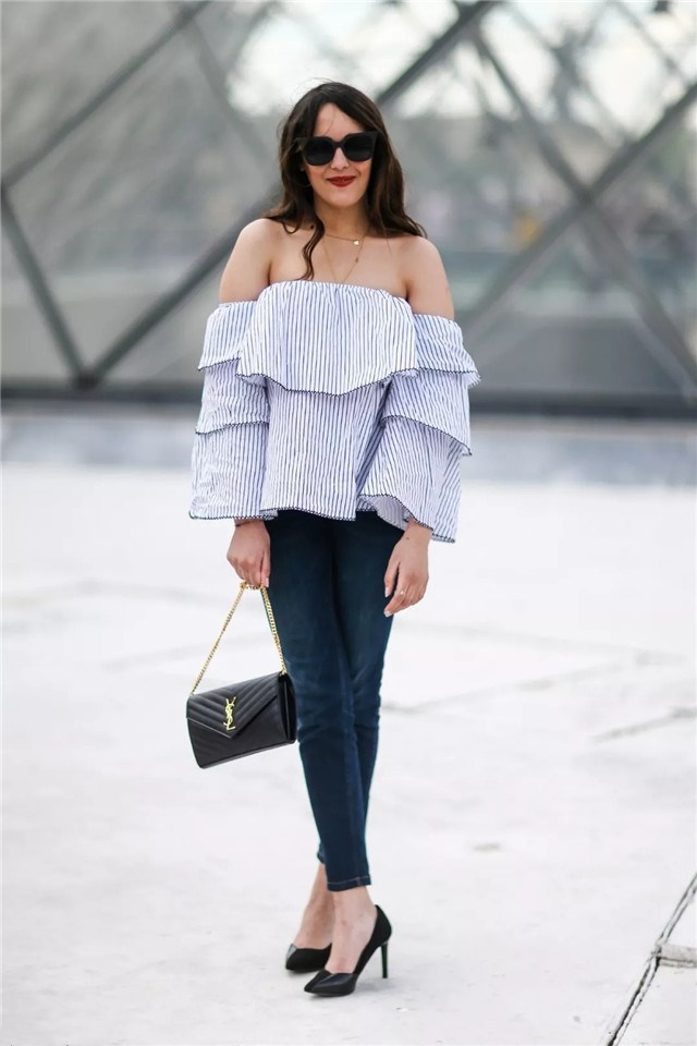 肩宽女生穿搭不要广告,肩宽胯宽女生穿衣服该注意什么