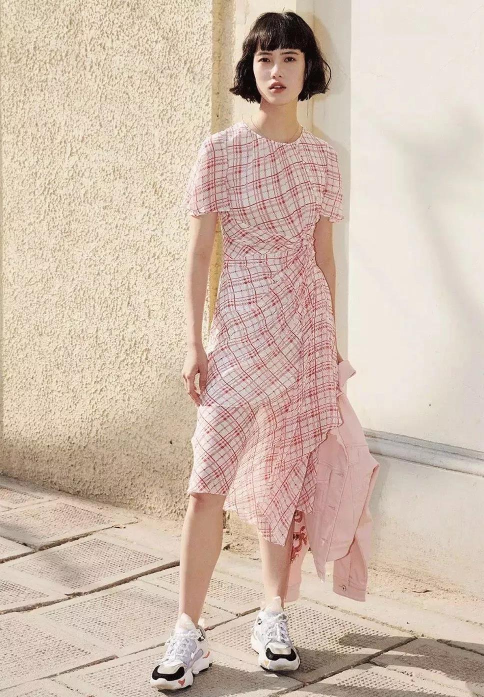 鑺辫嫢浜戦湠姝屾洸澶у叏,鑺辫嫢浜戦湠鍑哄