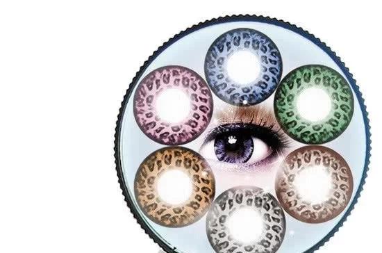 韩国男团戴美瞳真的太好看了！边伯贤、金泰亨谁更适合带美瞳呢？