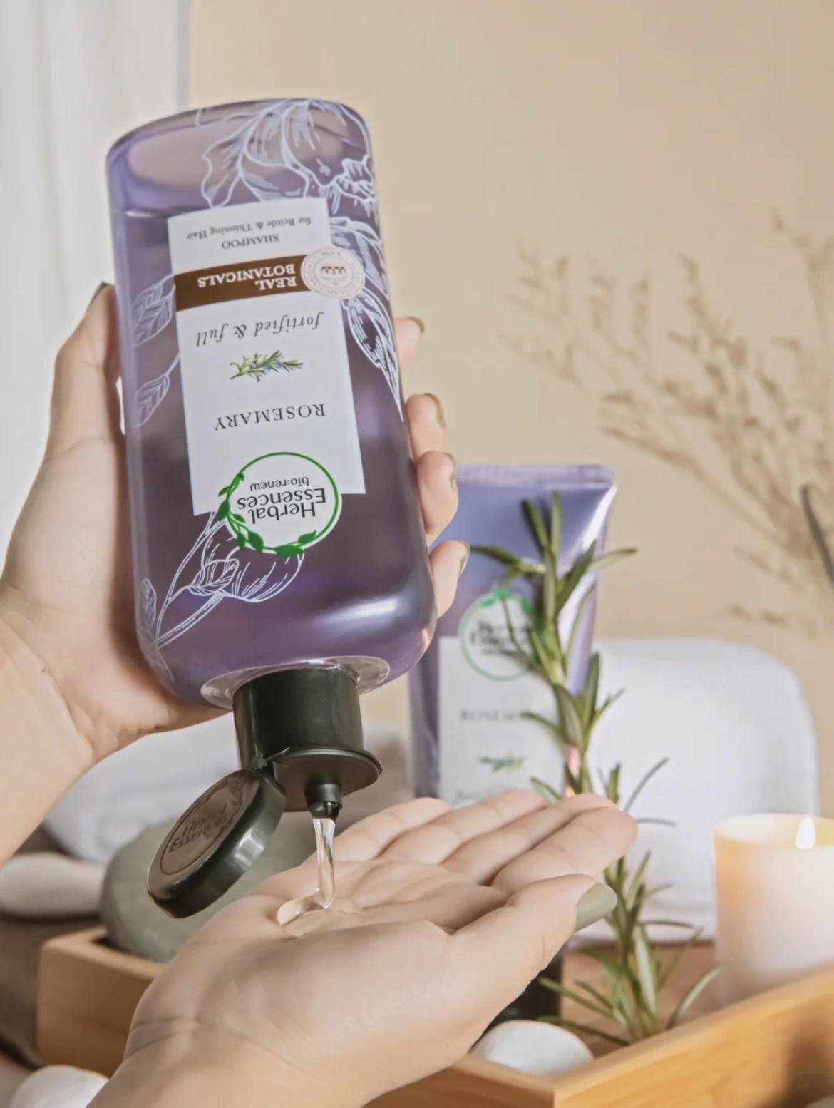 季泉伊树苦参去屑控油养发洗头水,自己配制黑发养发洗头水配方