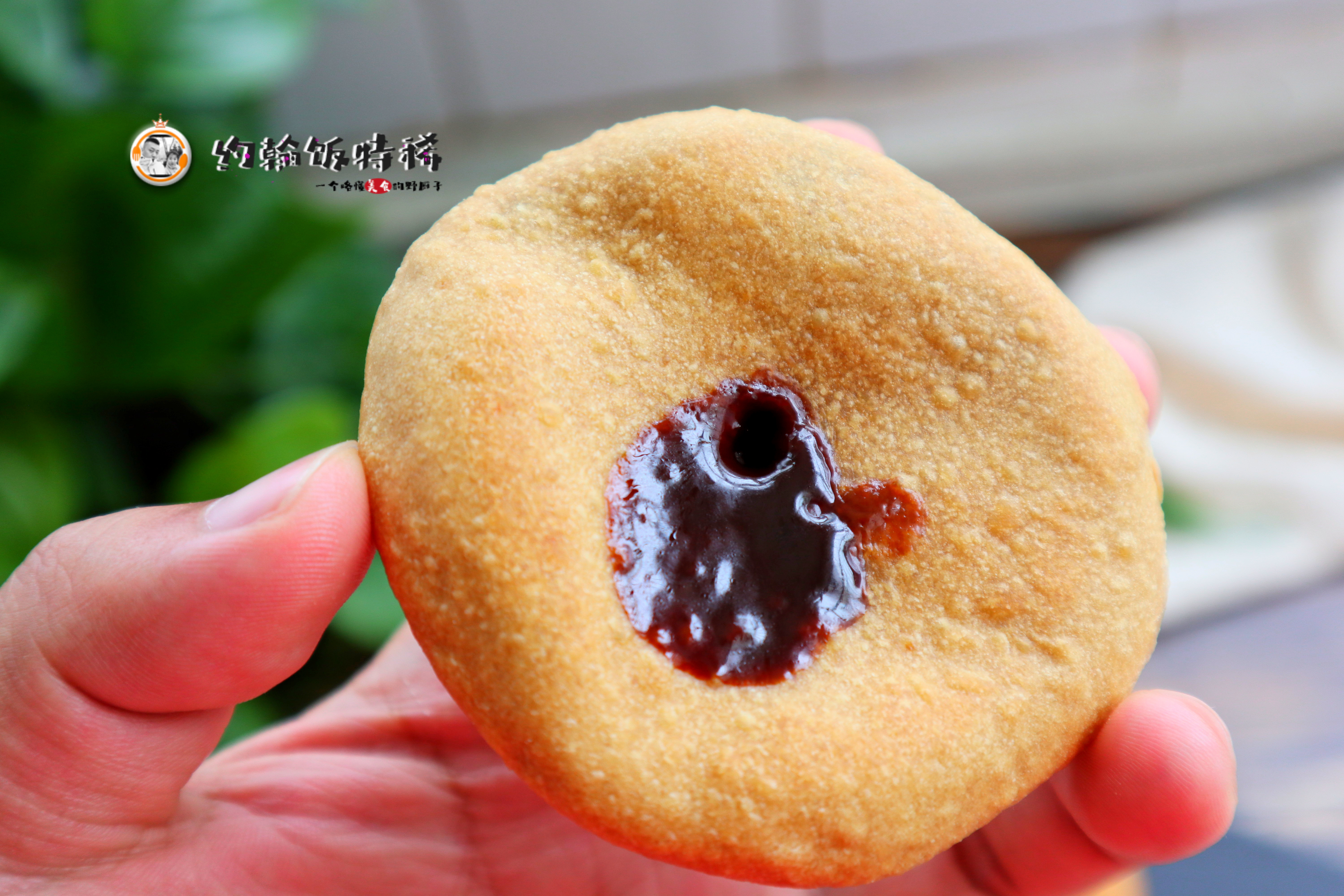 一碗面粉一种糖，教你做家庭版“红糖肚脐饼”，甜而不腻焦香酥脆