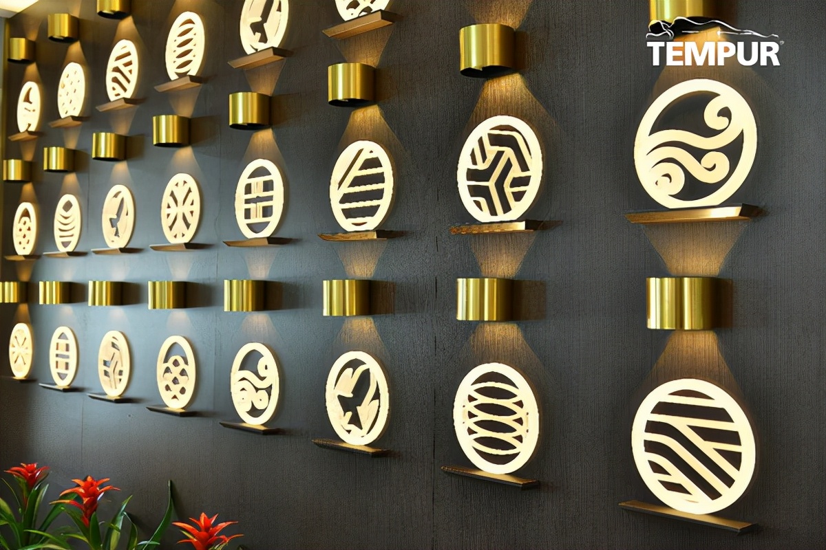 浪眼寻店最新视频,浪眼