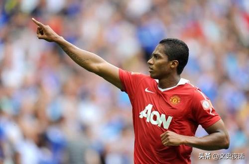 十大足球球星小帅哥,十大足球小将排行