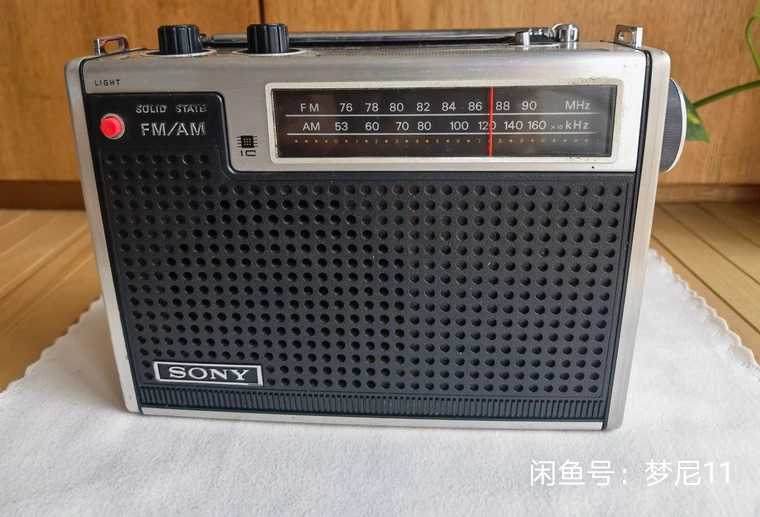 日本六七十年代经典收音机,70年代日本产收音机