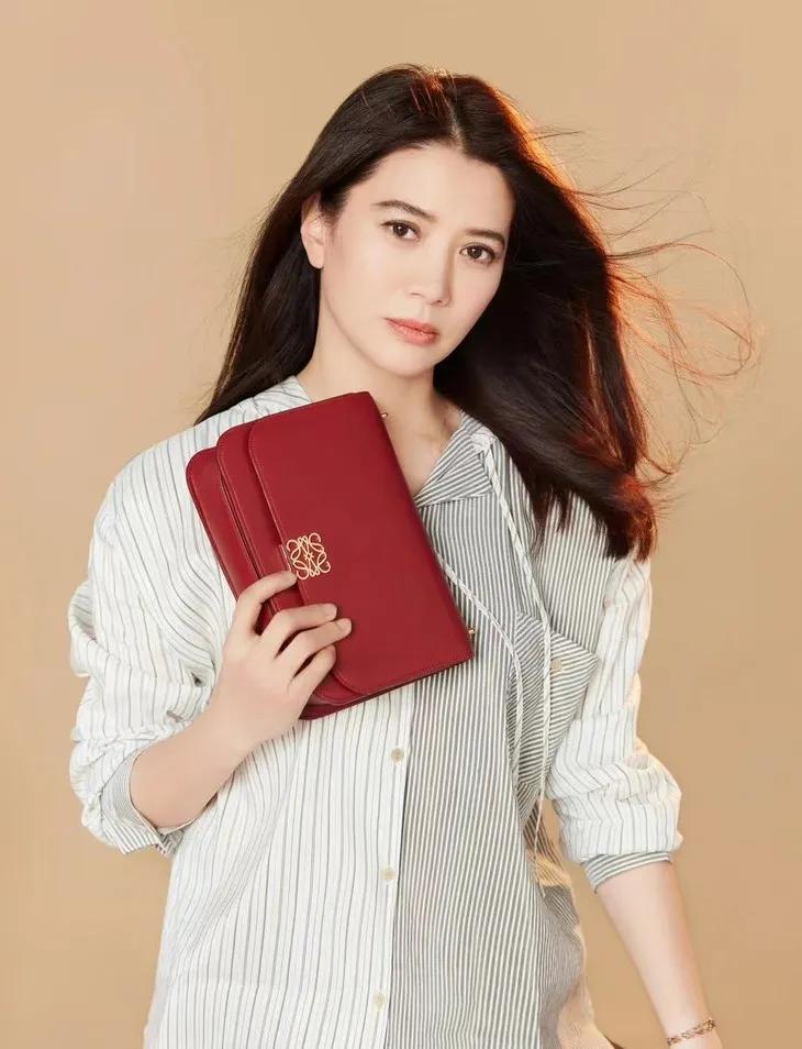 在北京偶遇杨幂,偶遇杨幂三里屯被搭讪