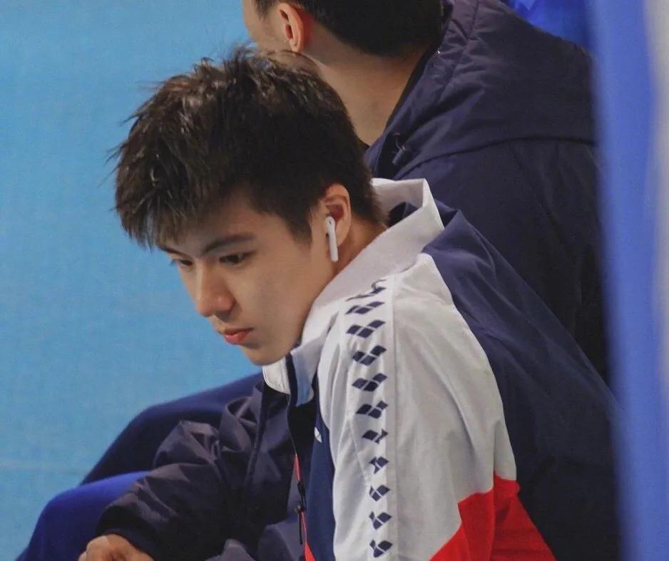 拜托，千万别让萧亚轩看到这些国家体坛中的鲜肉帅哥