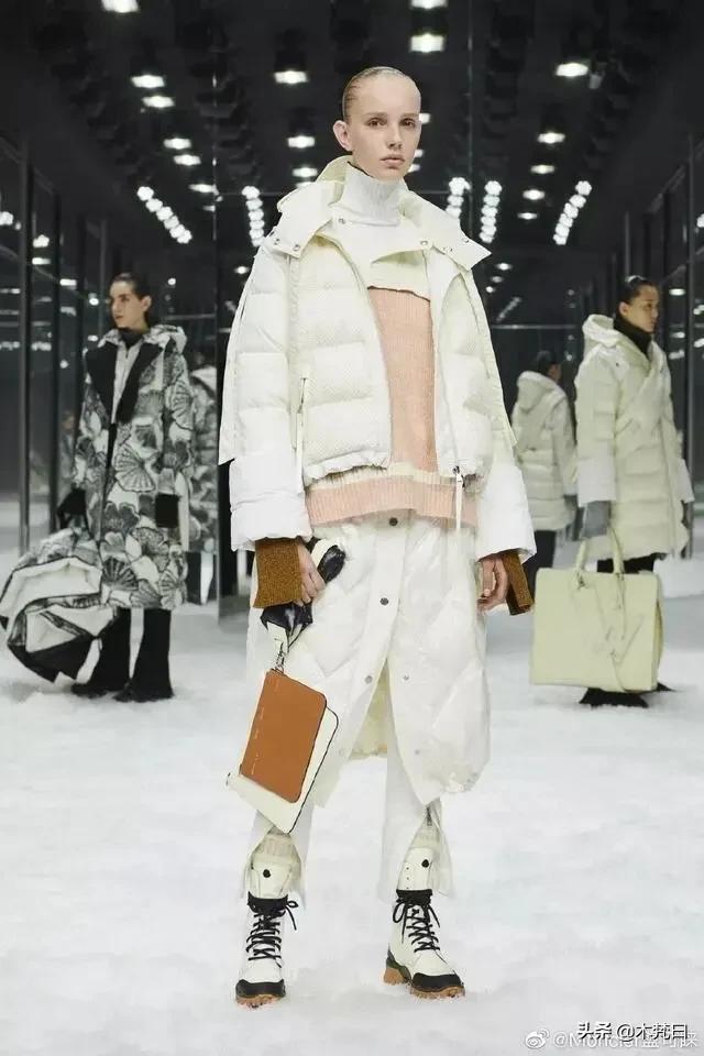 羽绒服谁都有，“懂买”羽绒服没几个，怎么选才能既保暖又时髦