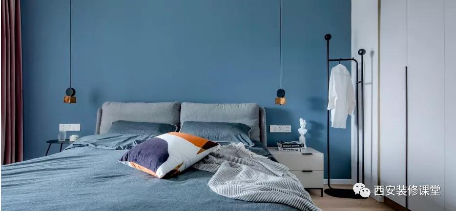 卧室衣柜镂空挂衣服怎么设计,衣柜中间镂空挂换洗衣服