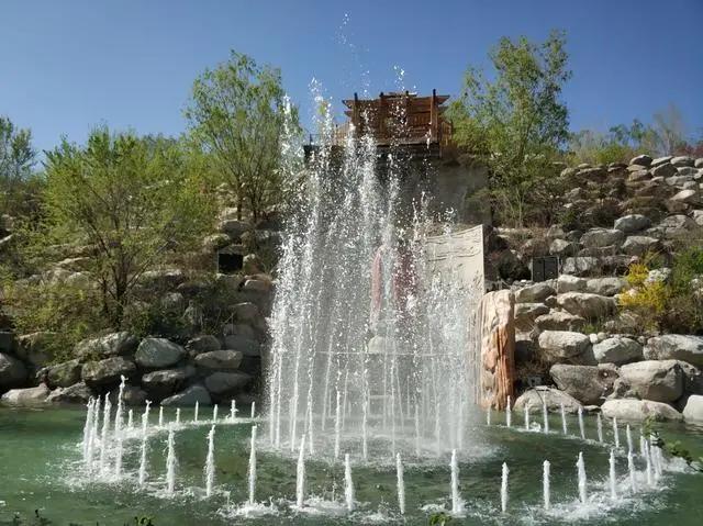 绿地城二期绿化乌鲁木齐,乌鲁木齐中海万锦公馆绿化环境