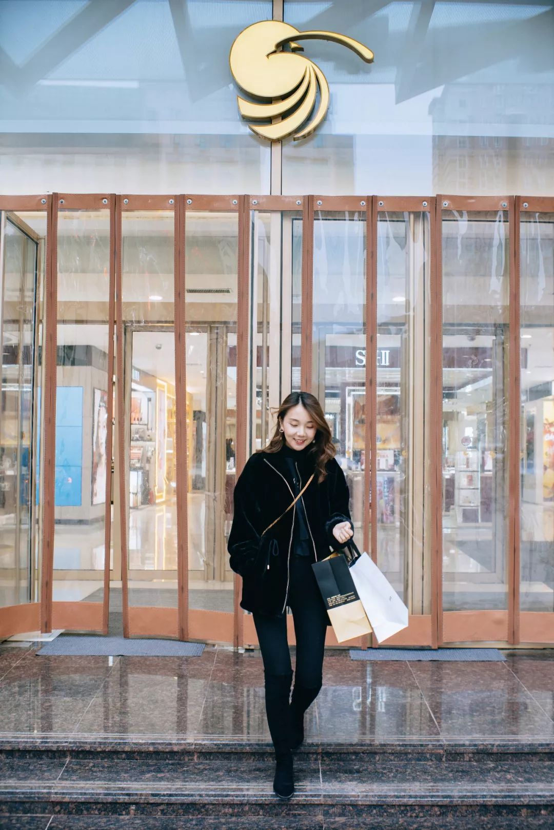 手把手教你在高新金鹰如何用五万花出十万的效果