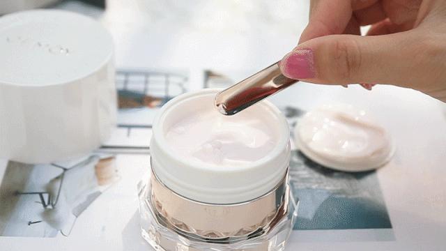 5款零差评口碑爆好的抗皱面霜,澳洲公认最好用的平价面霜