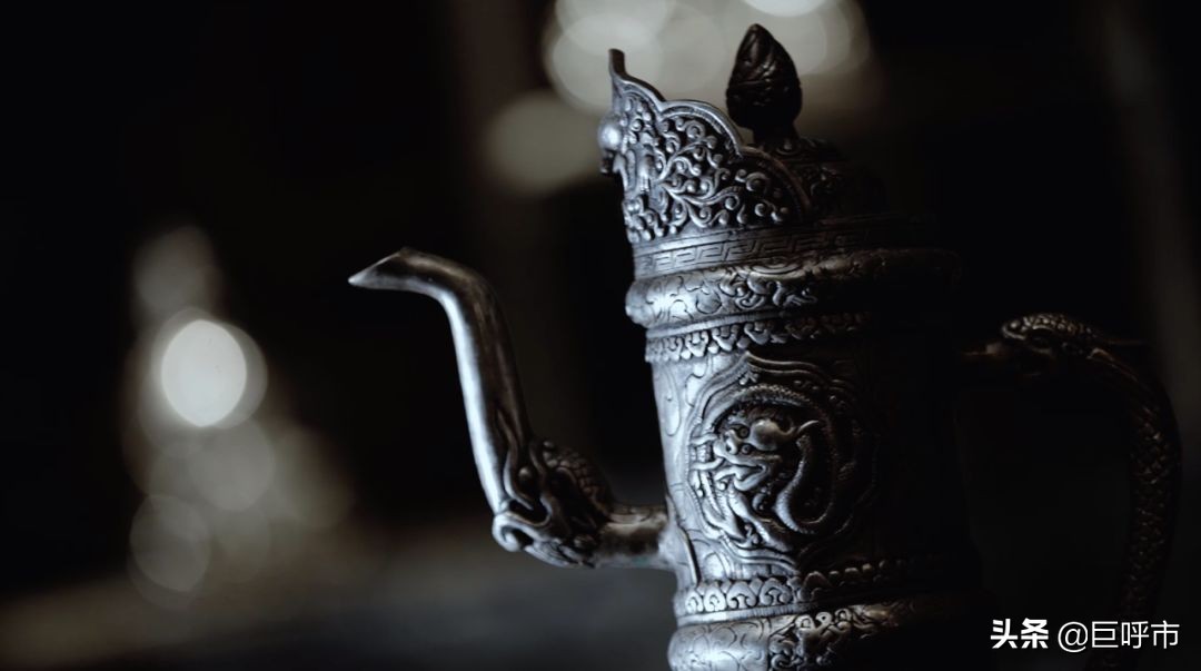 连著名导演都动心！这家餐吧颠覆了呼市人对蒙餐文化的理解