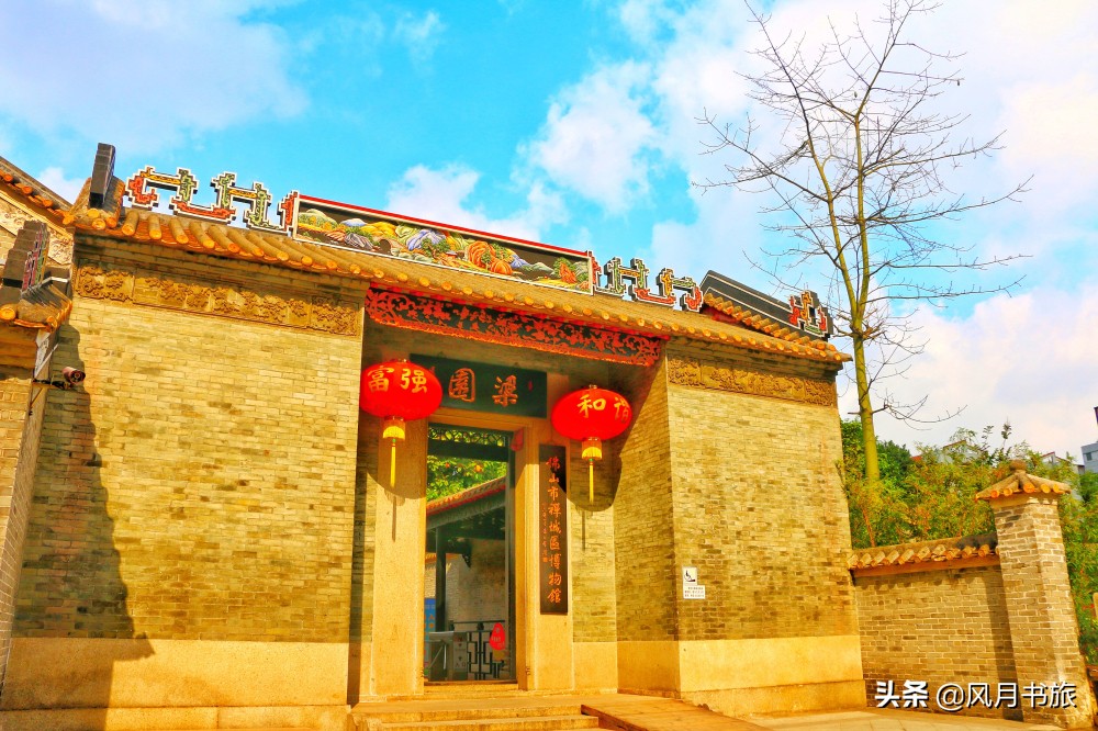 广东佛山百岁名园40年建成,关山月题名,罗哲文称它岭南第一园