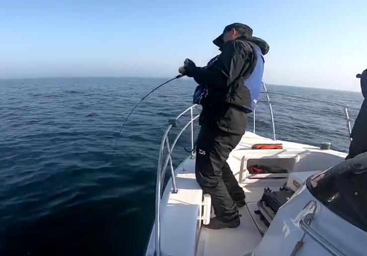 海钓惊魂记,海钓历险