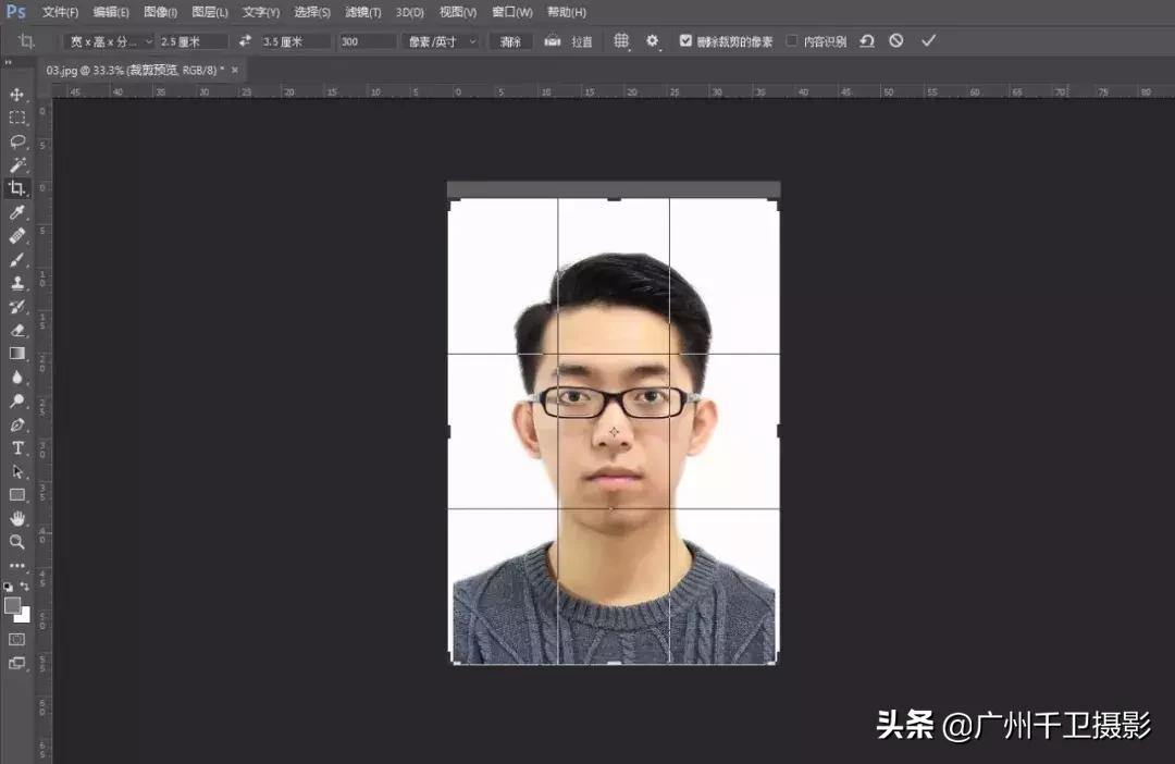 证件照很难拍在家就能轻松搞定,有没有在家就能照的证件照方法