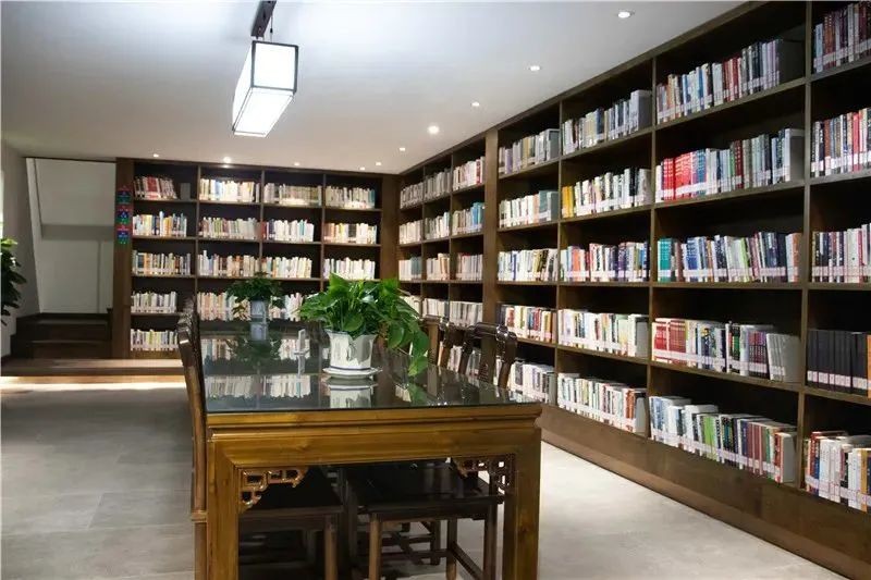 杜甫格律,乐天派辛夷