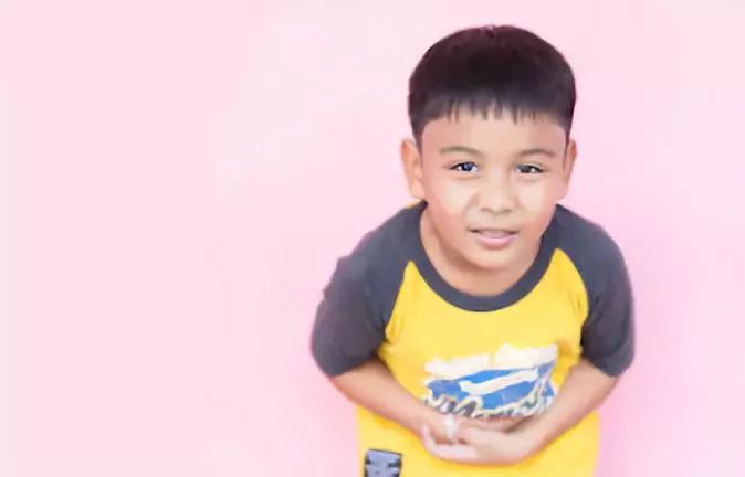 让孩子自己上厕所,10个妙招让宝宝独立如厕更轻松