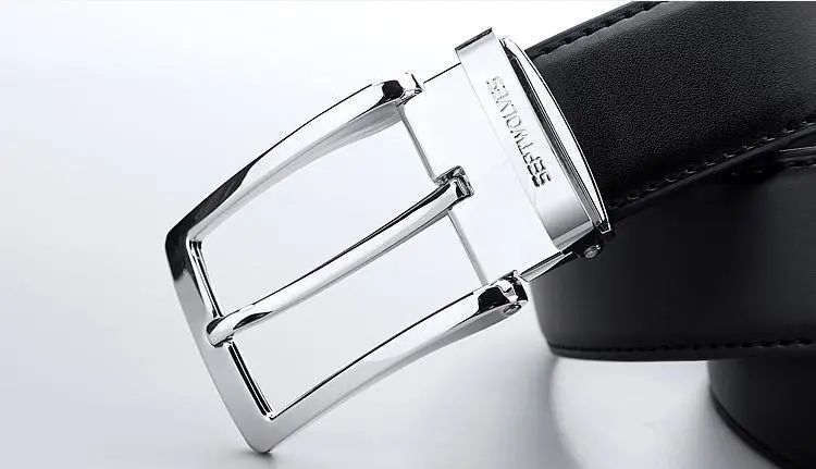 孩子不听话爸爸拿皮带抽,男孩小时候挨父亲皮带抽