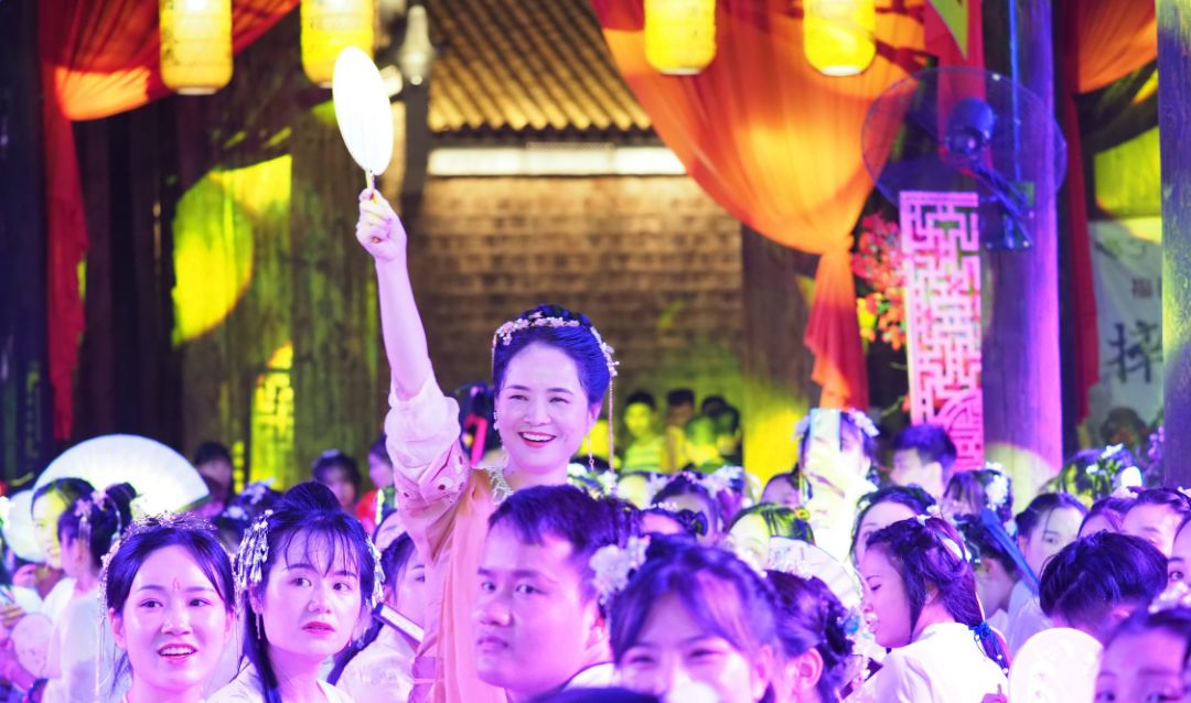 万载古城七夕直播,《七夕之夜》