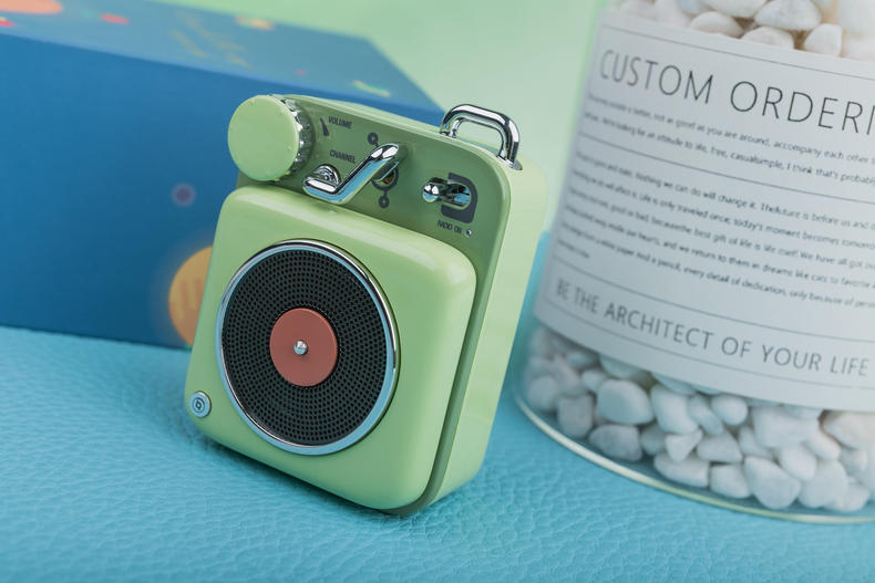 猫王老款收音机,猫王收音机创始人视频