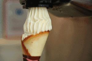 肯德基北海道冰淇淋复刻,肯德基北海道冰淇淋和甜筒区别