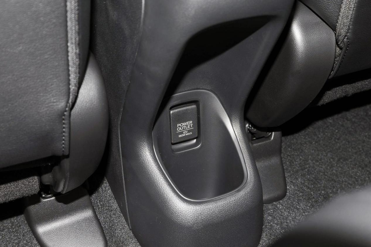 油耗低自动挡性价比高的车suv,油耗低自动挡轿车4-6万