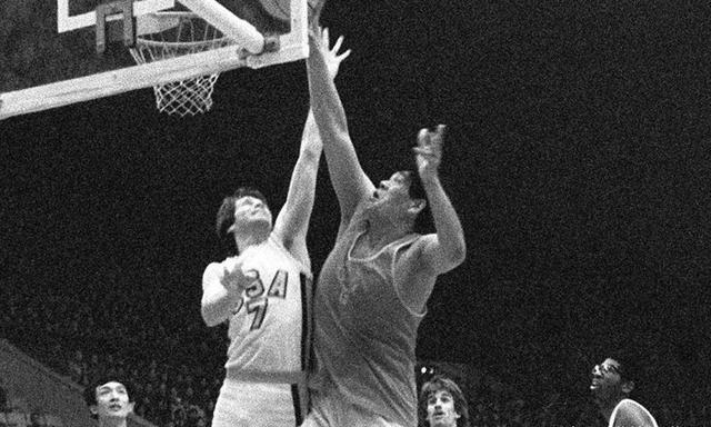 亚洲巨人穆铁柱是中国人吗,穆铁柱能进当年nba吗