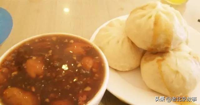 北京哪家同时有卤煮炒肝爆肚,北京吃卤煮炒肝老字号