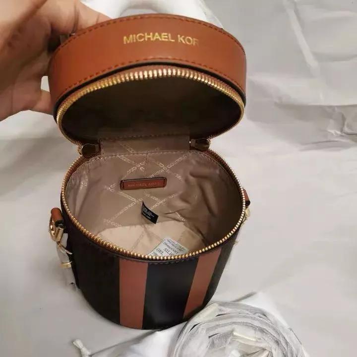 michaelkorswhitney系列女士包,michaelkors包包经典款