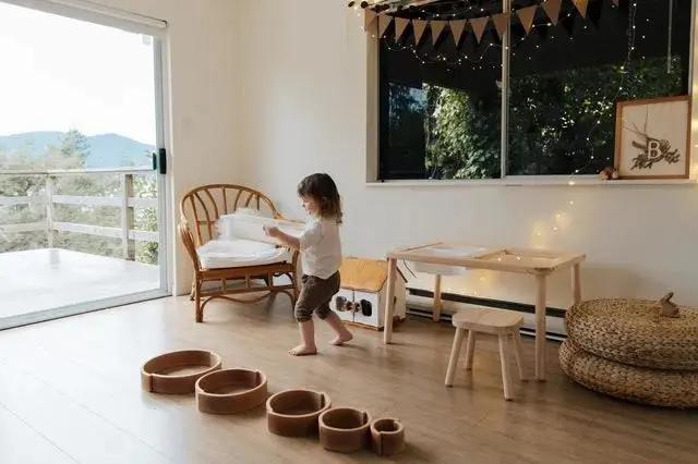 2-3岁宝宝爱打人,暴躁孩子打人