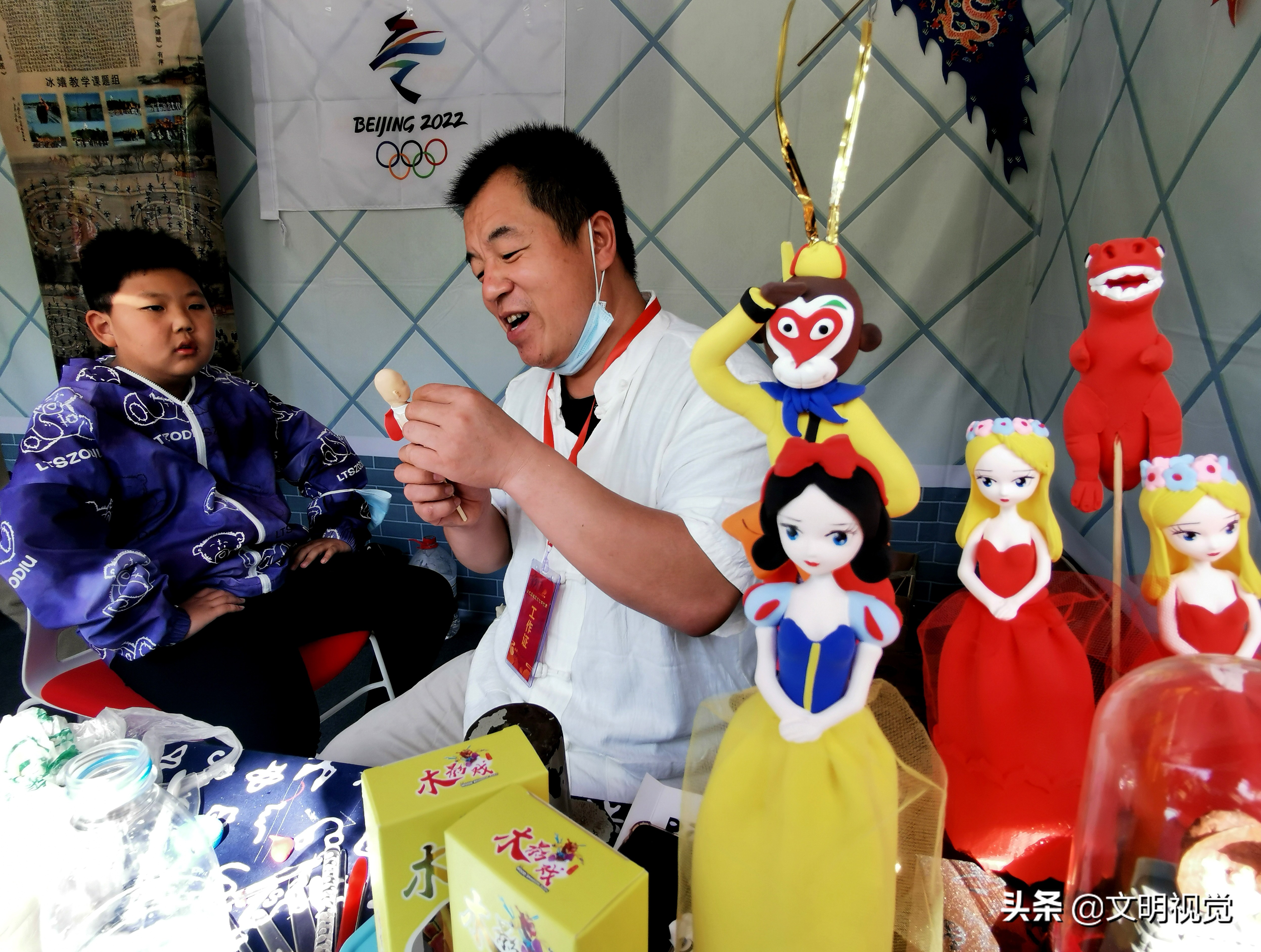 市民国庆节在“国雕”体验非遗文化的魅力