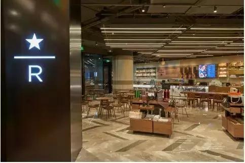 星巴克什么时候成高级餐厅了,星巴克开餐厅